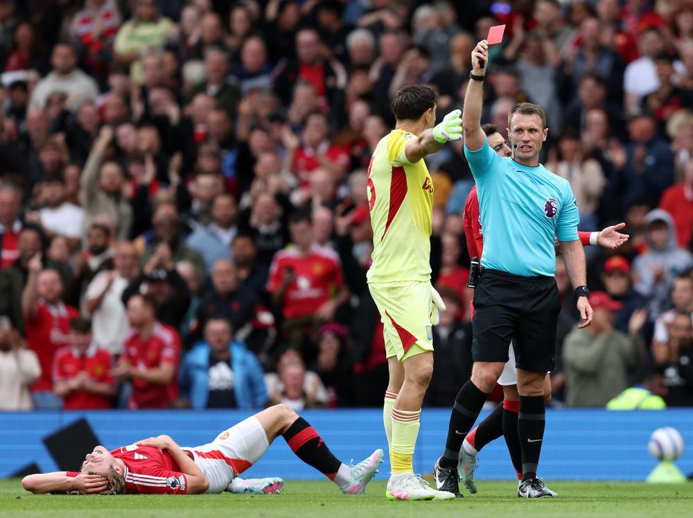 大卫-路易斯：最大遗憾是没和巴黎拿欧冠；恩里克是我的榜样